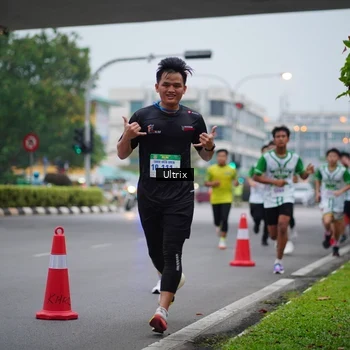 Runner Photo 8644253