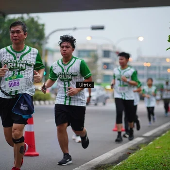Runner Photo 8644300