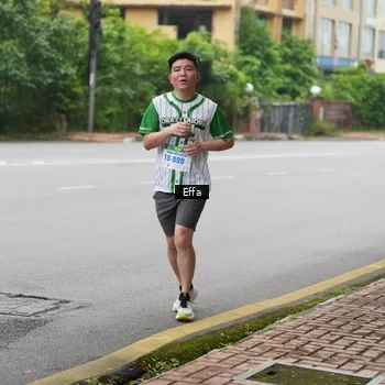 Runner Photo 8644309