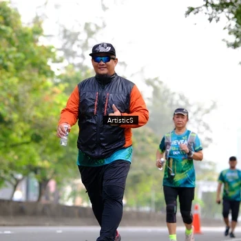 Runner Photo 8644338