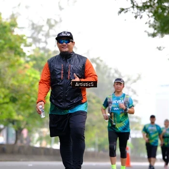 Runner Photo 8644343