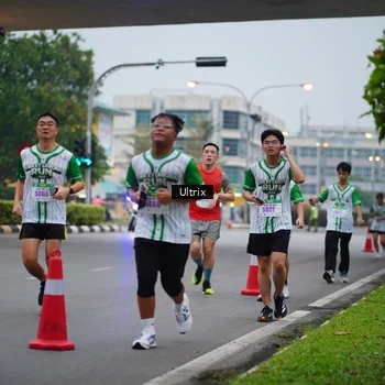 Runner Photo 8644351