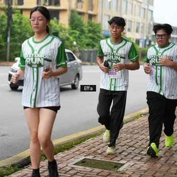 Runner Photo 8644417