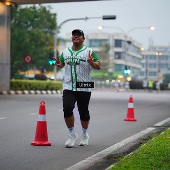 Runner Photo 8644423