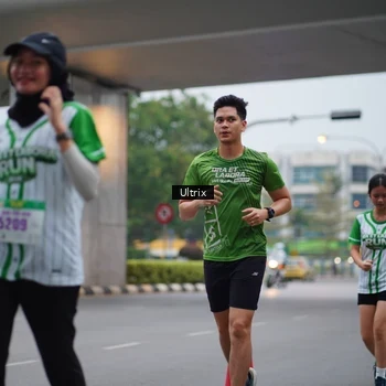 Runner Photo 8644426