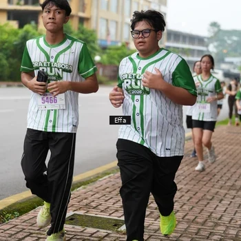 Runner Photo 8644433