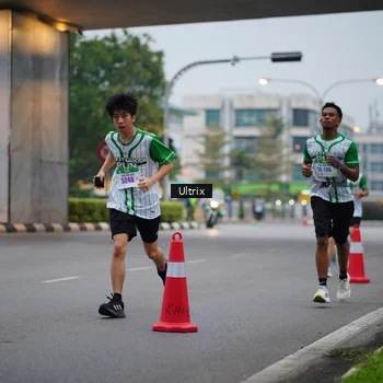 Runner Photo 8644507