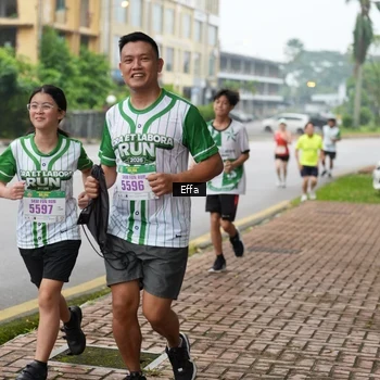 Runner Photo 8644530