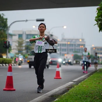 Runner Photo 8644601