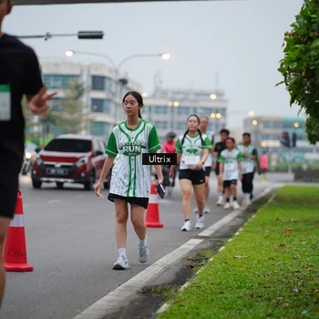 Runner Photo 8644728