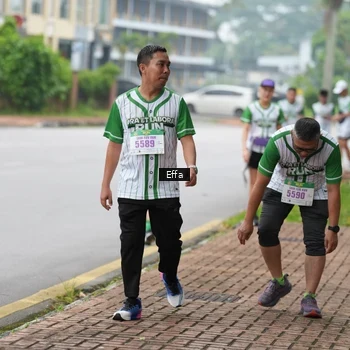 Runner Photo 8644853