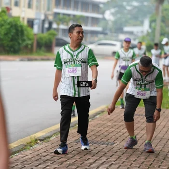 Runner Photo 8644872