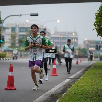 Runner Photo 8644885