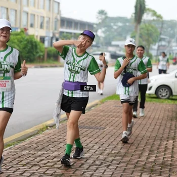 Runner Photo 8644895