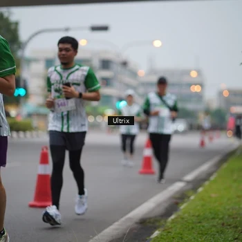 Runner Photo 8644905