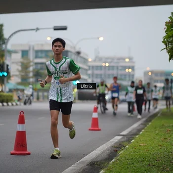 Runner Photo 8644947