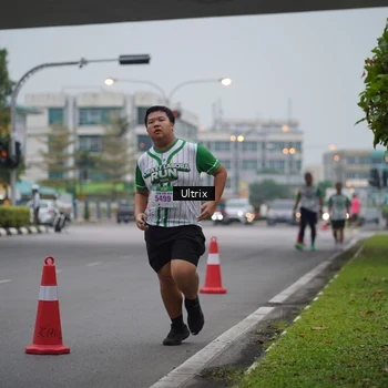 Runner Photo 8645000