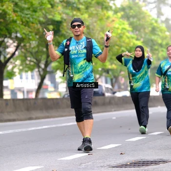 Runner Photo 8645047