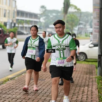 Runner Photo 8645056