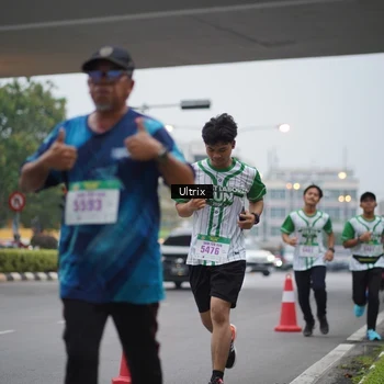 Runner Photo 8645102