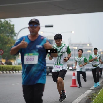 Runner Photo 8645114