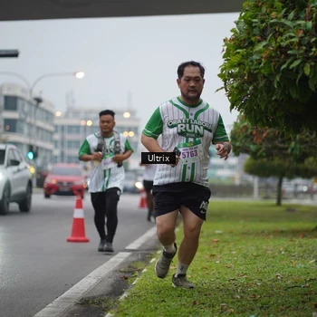 Runner Photo 8645116