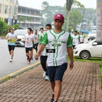 Runner Photo 8645143