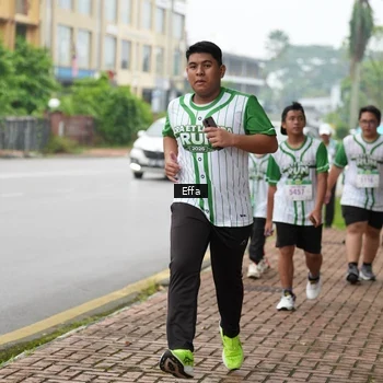 Runner Photo 8645187