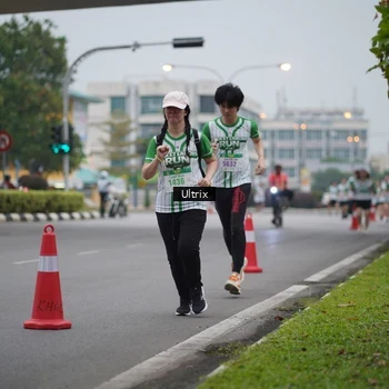 Runner Photo 8645301