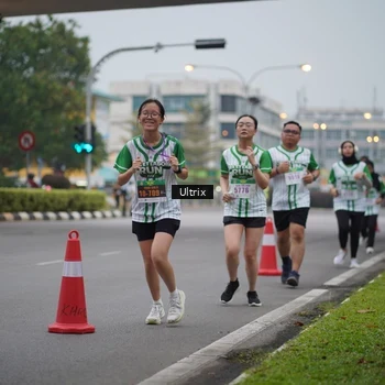 Runner Photo 8645340