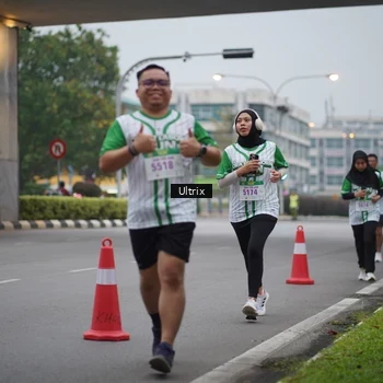 Runner Photo 8645354
