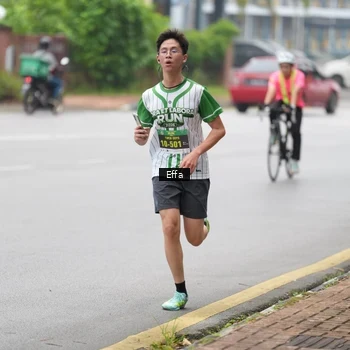 Runner Photo 8645382