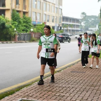 Runner Photo 8645428