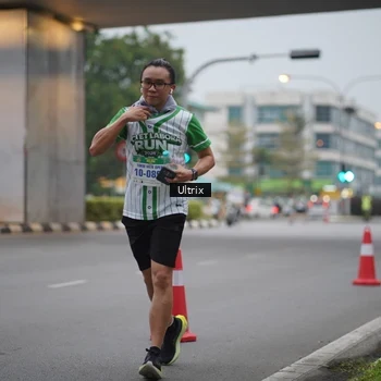 Runner Photo 8645484