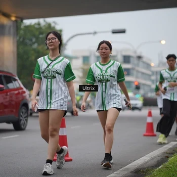 Runner Photo 8645572