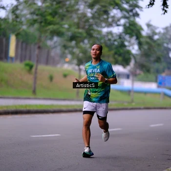 Runner Photo 8645586