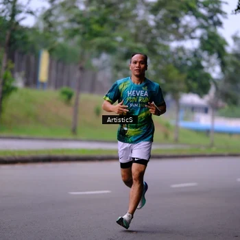 Runner Photo 8645594