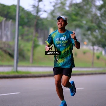 Runner Photo 8645638