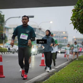 Runner Photo 8645643