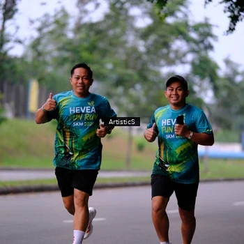 Runner Photo 8645653
