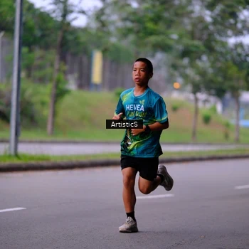 Runner Photo 8645694
