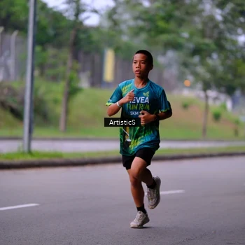 Runner Photo 8645697