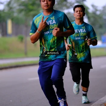 Runner Photo 8645729