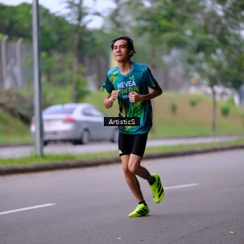 Runner Photo 8645774