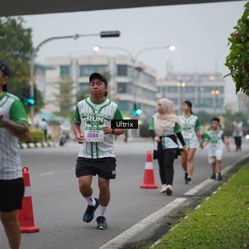 Runner Photo 8645816