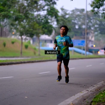 Runner Photo 8645819