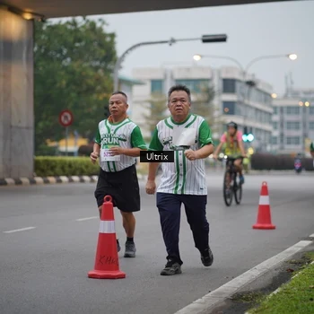 Runner Photo 8645849