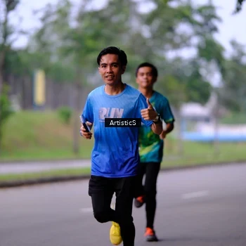 Runner Photo 8645861