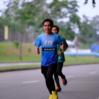 Runner Photo 8645863