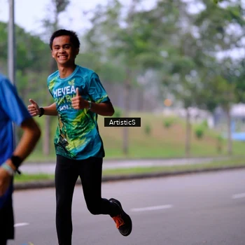 Runner Photo 8645879